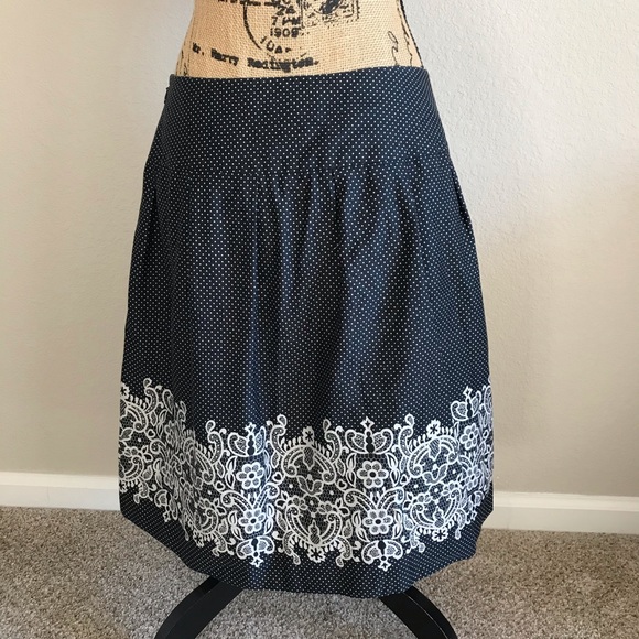 LOFT skirt - Picture 3 of 4